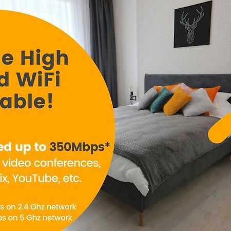 Comfy 2 Room Apartment - Free Parking - 350Mbps Wifi - Netflix 카우나스 외부 사진