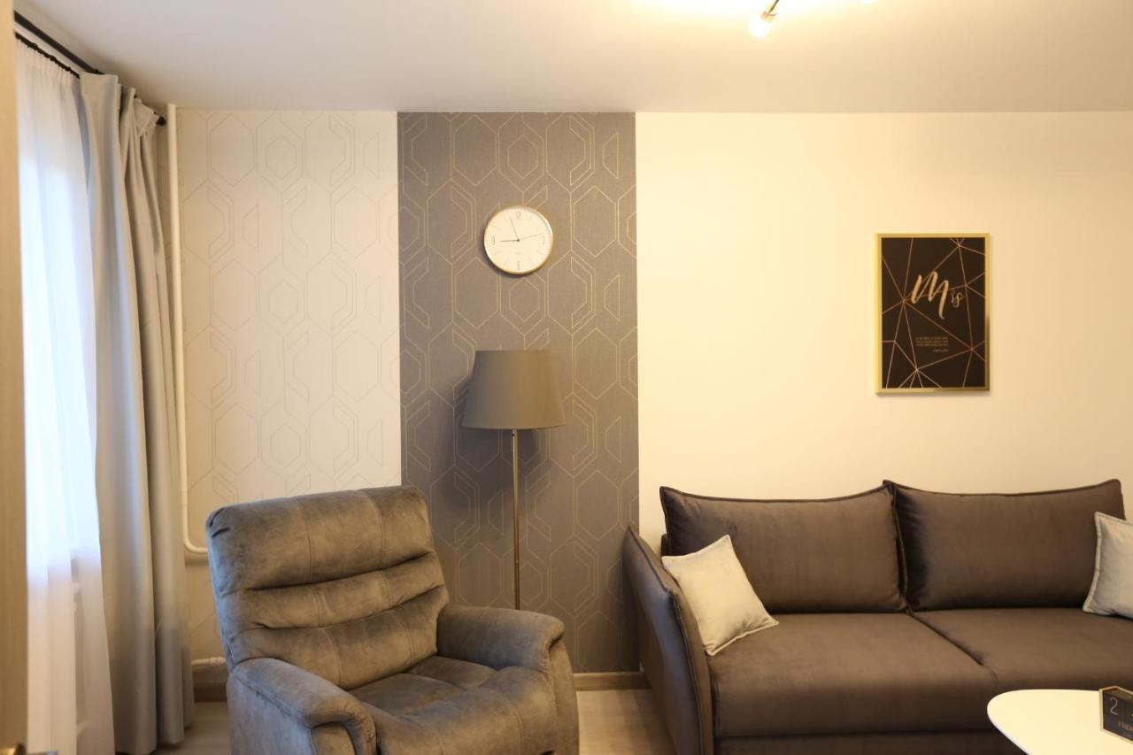 Comfy 2 Room Apartment - Free Parking - 350Mbps Wifi - Netflix 카우나스 외부 사진