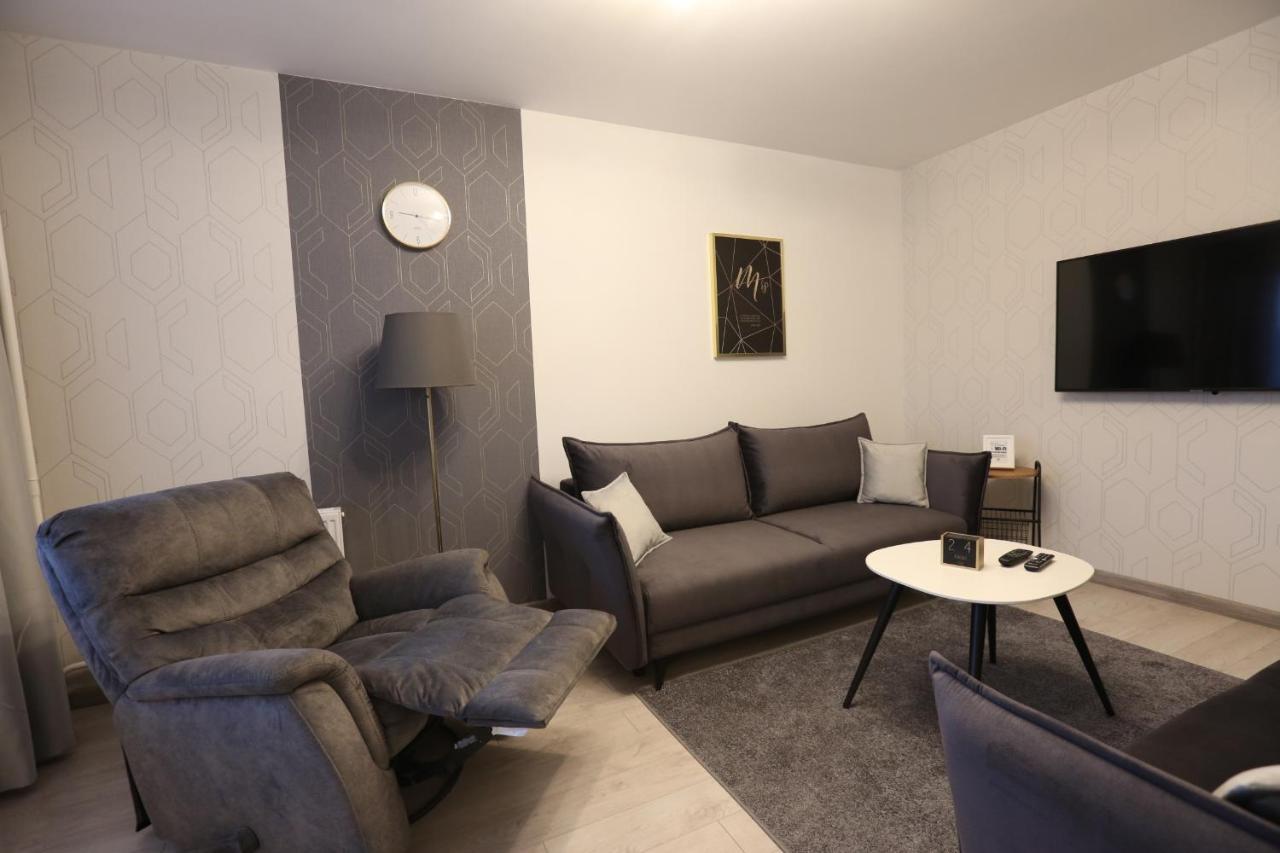 Comfy 2 Room Apartment - Free Parking - 350Mbps Wifi - Netflix 카우나스 외부 사진