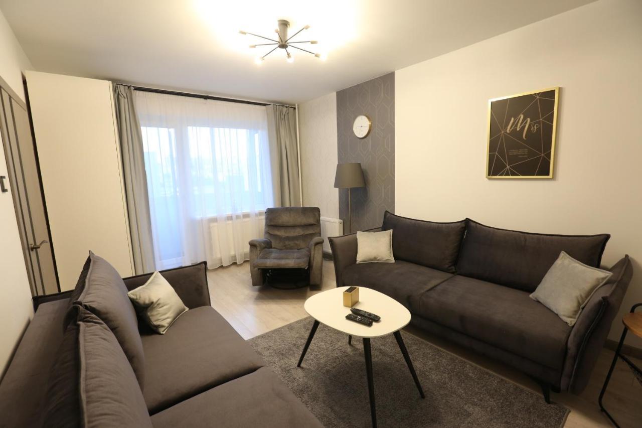 Comfy 2 Room Apartment - Free Parking - 350Mbps Wifi - Netflix 카우나스 외부 사진