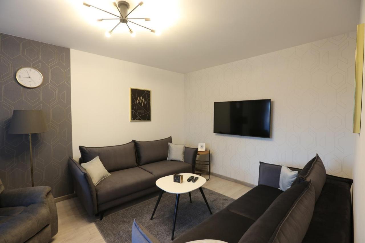 Comfy 2 Room Apartment - Free Parking - 350Mbps Wifi - Netflix 카우나스 외부 사진
